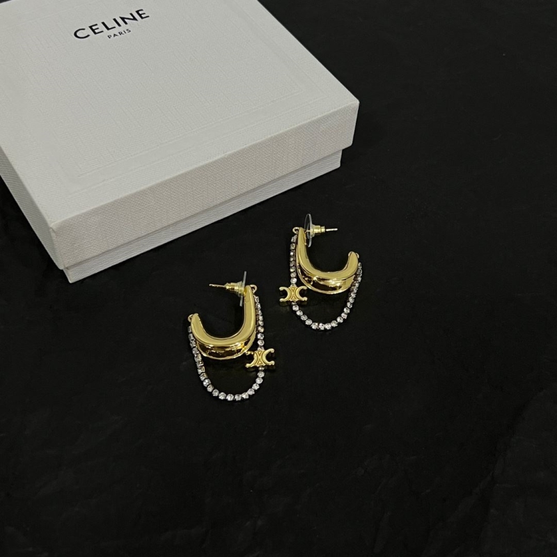 Ce**e earrings